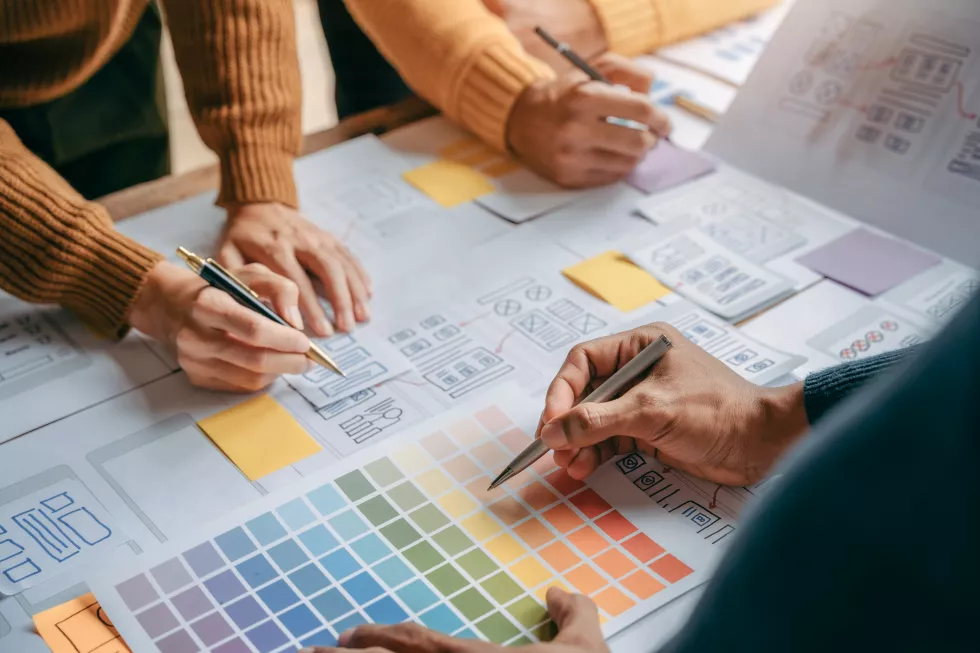 business-people-meeting-concept-design-ideas-office