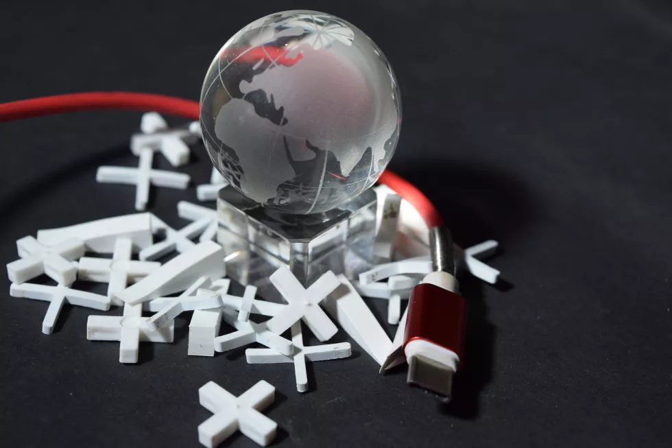 E-Politics and Public Relations in the Public Sphere test