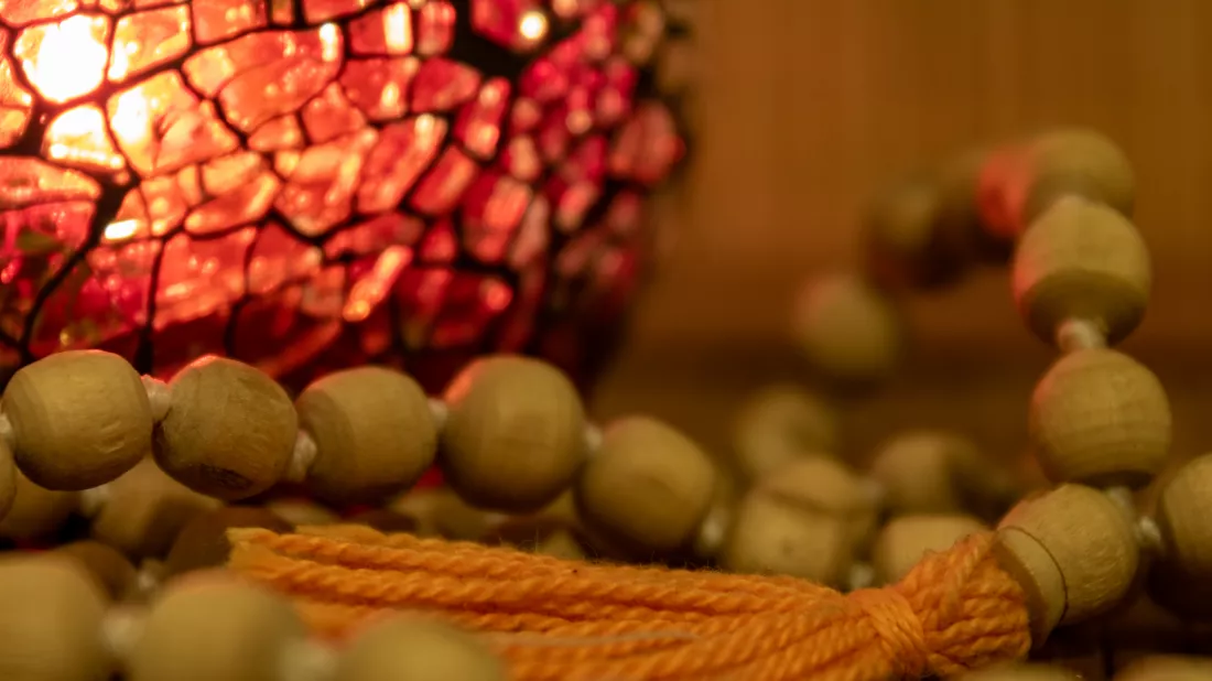 close-up-mala-beads