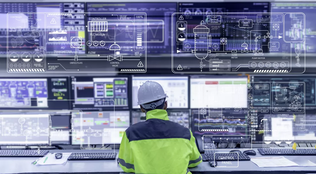 engineer-working-control-roommanager-control-systemtechnician-man-monitoring-program-from-lot-monitor